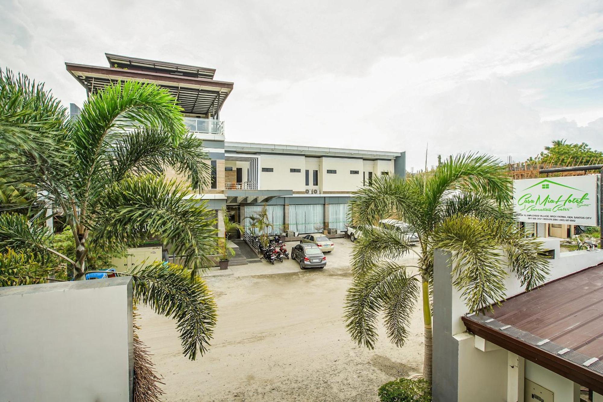 Oyo 489 Casa Mia Hotel Suites General Santos City Екстериор снимка