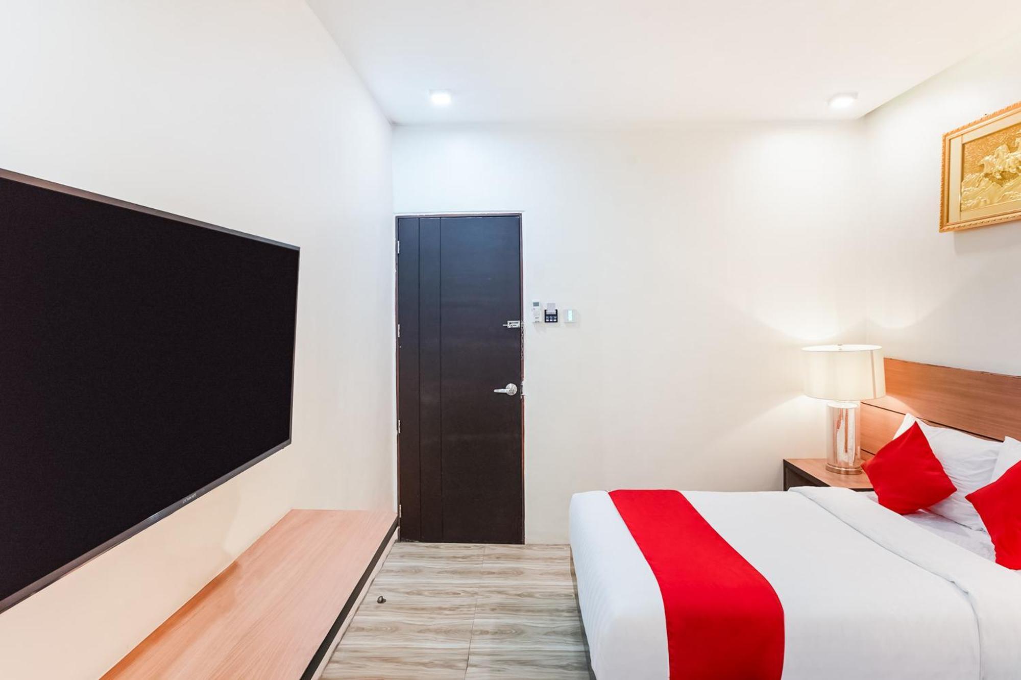 Oyo 489 Casa Mia Hotel Suites General Santos City Екстериор снимка