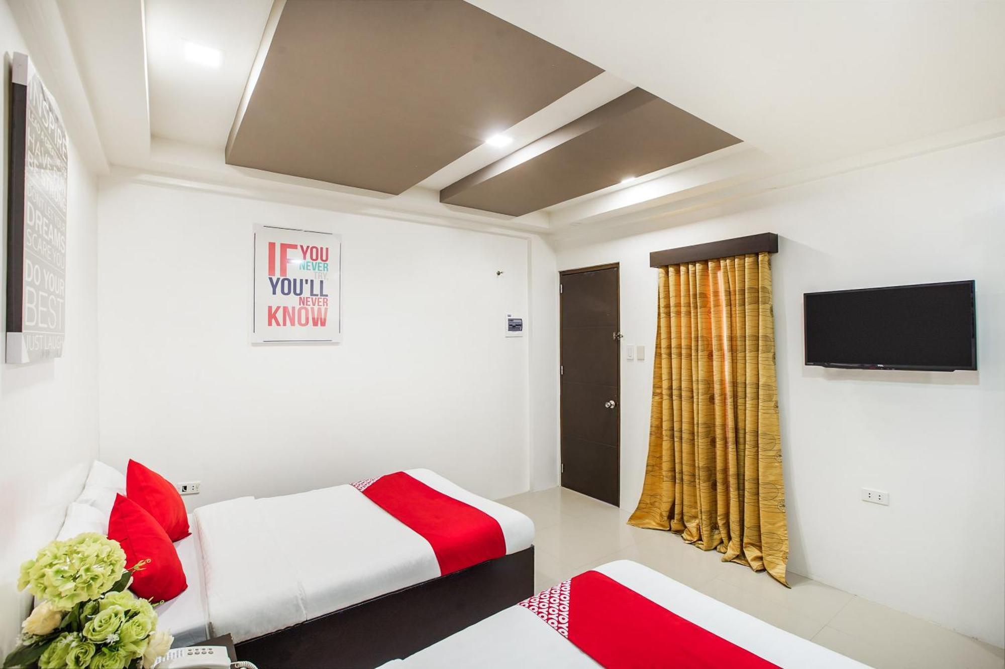 Oyo 489 Casa Mia Hotel Suites General Santos City Екстериор снимка