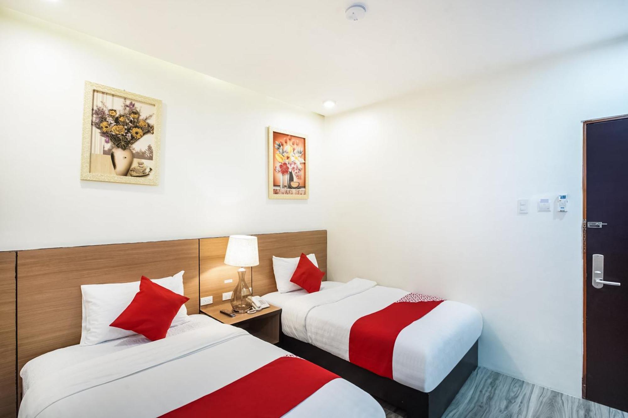 Oyo 489 Casa Mia Hotel Suites General Santos City Екстериор снимка