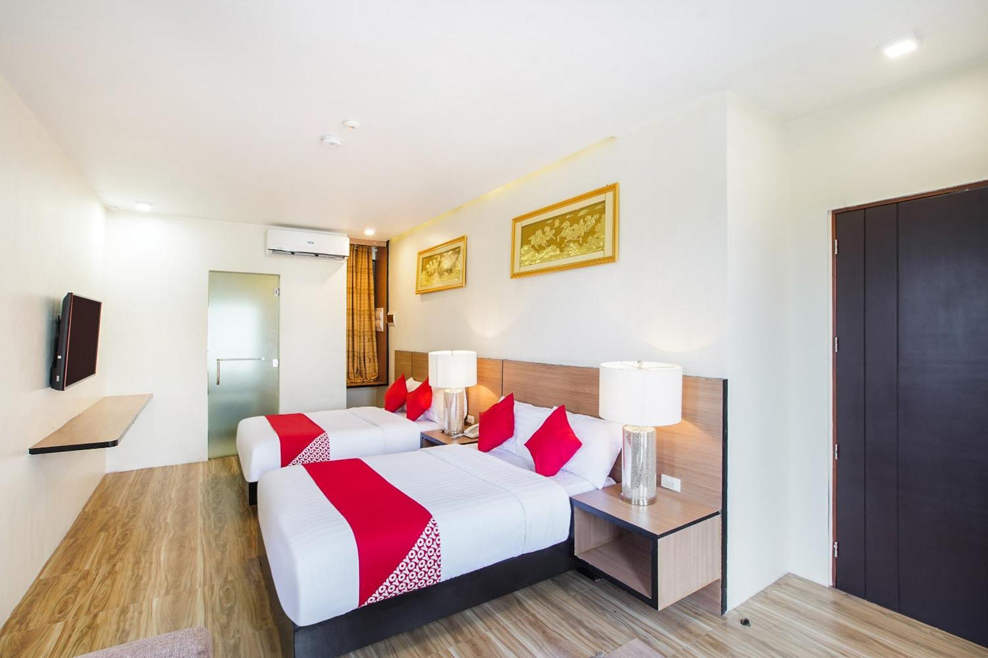 Oyo 489 Casa Mia Hotel Suites General Santos City Екстериор снимка
