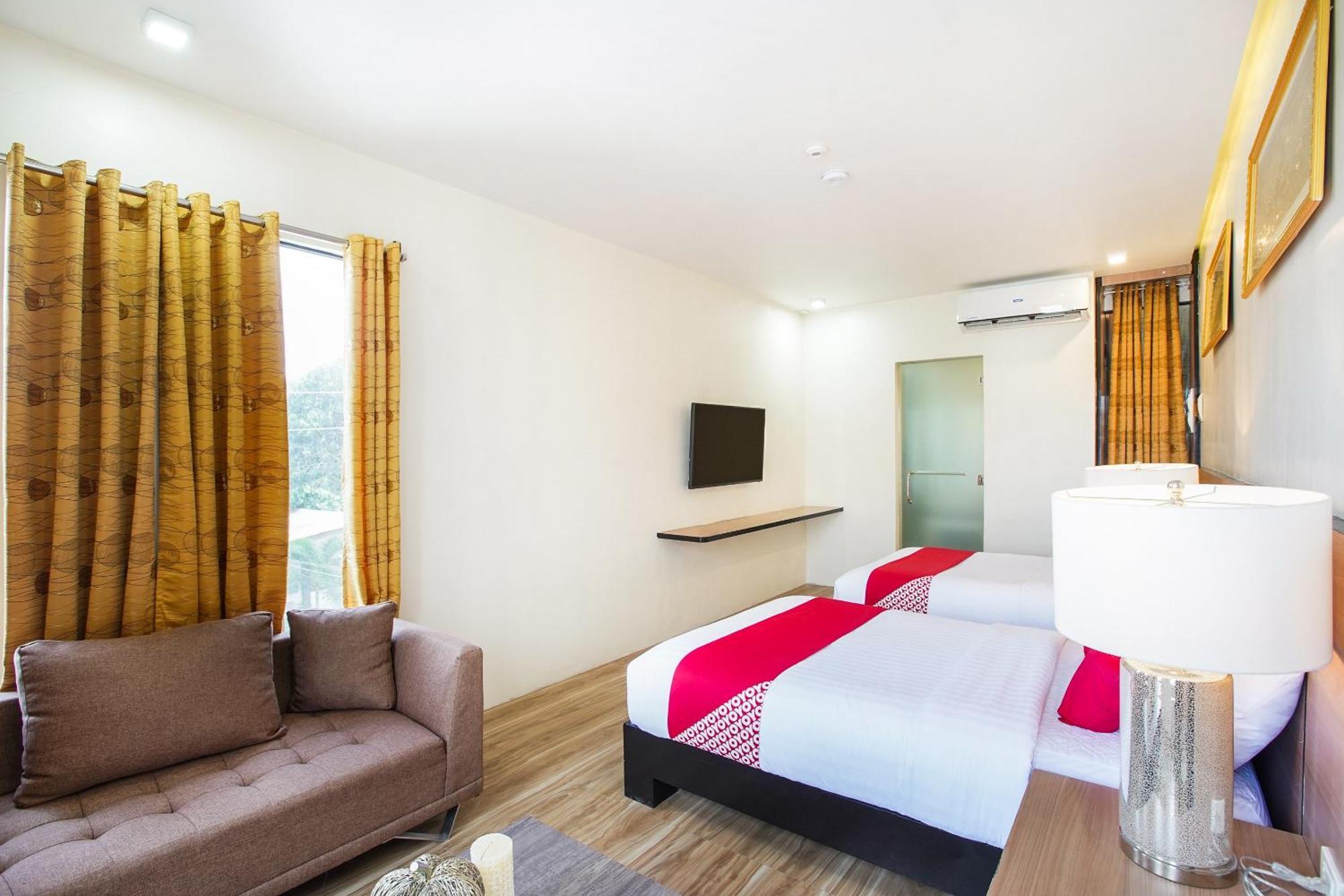 Oyo 489 Casa Mia Hotel Suites General Santos City Екстериор снимка