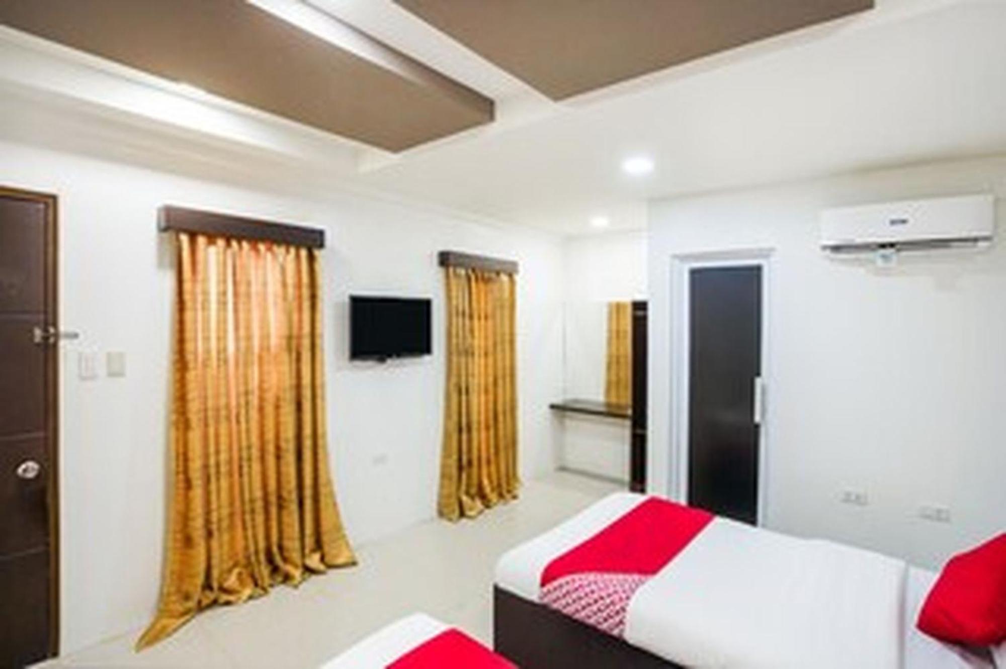 Oyo 489 Casa Mia Hotel Suites General Santos City Екстериор снимка